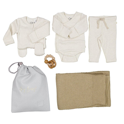 Newborn Baby Clothes and Perfect Accessories Gift